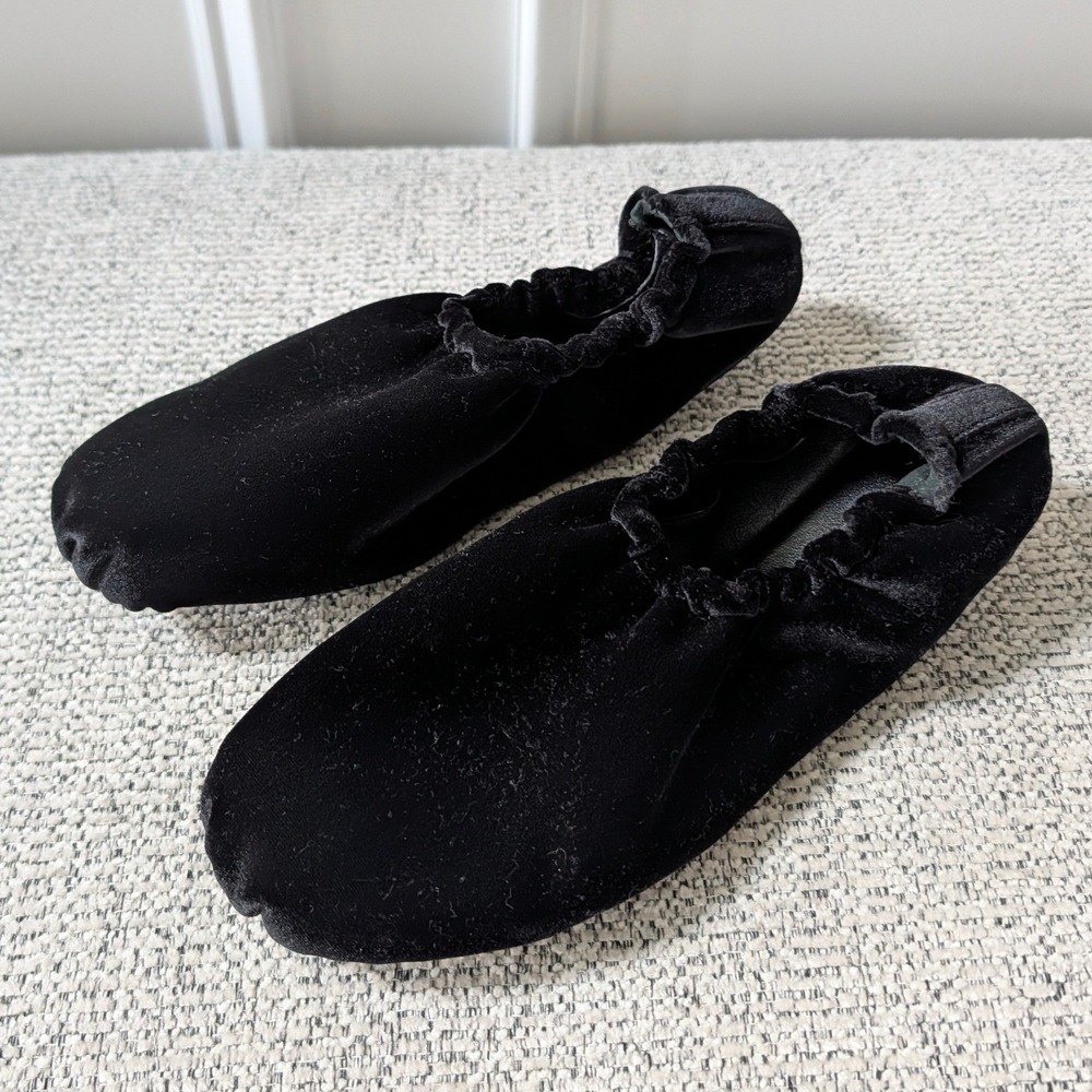 Khaite Logan Black Velvet Elastic Ballet Flats Almond Toe Made in Italy Size 36